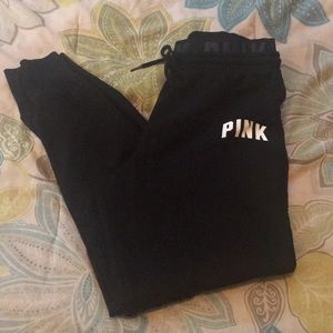 VS Pink skinny leg jogger